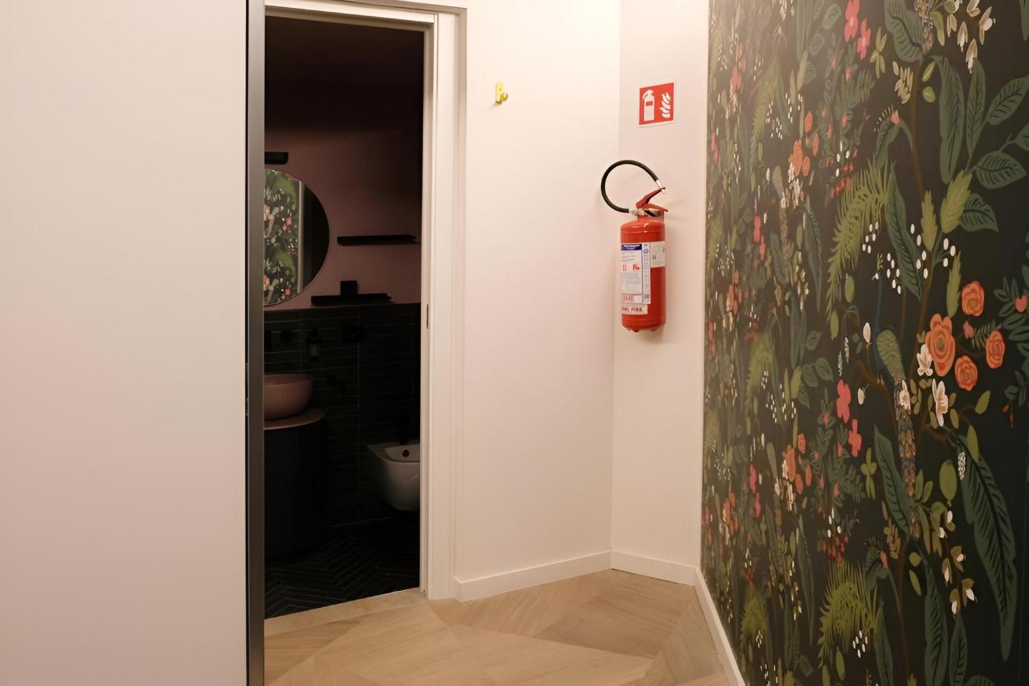 Margot Color Apartment - Trastevere - Loft Di Lusso Roma Eksteriør bilde